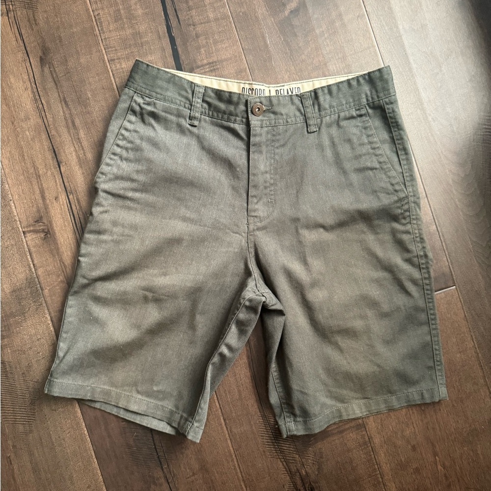 Shorts Size 28